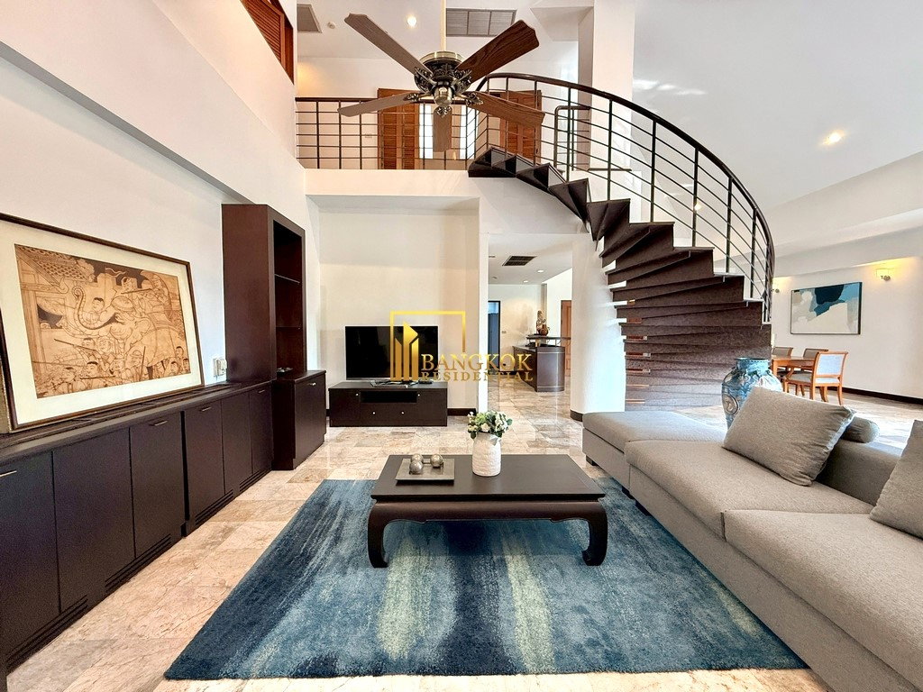 picture Expansive 4 Bedroom Duplex Apartment in Phrom Phong Area - BR0257AP - 1/59