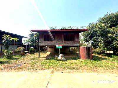 Houses for sale Ubon Ratchathani : HOME 119 Sq.w. Khemarat Ubon Ratchathani for 365,000
