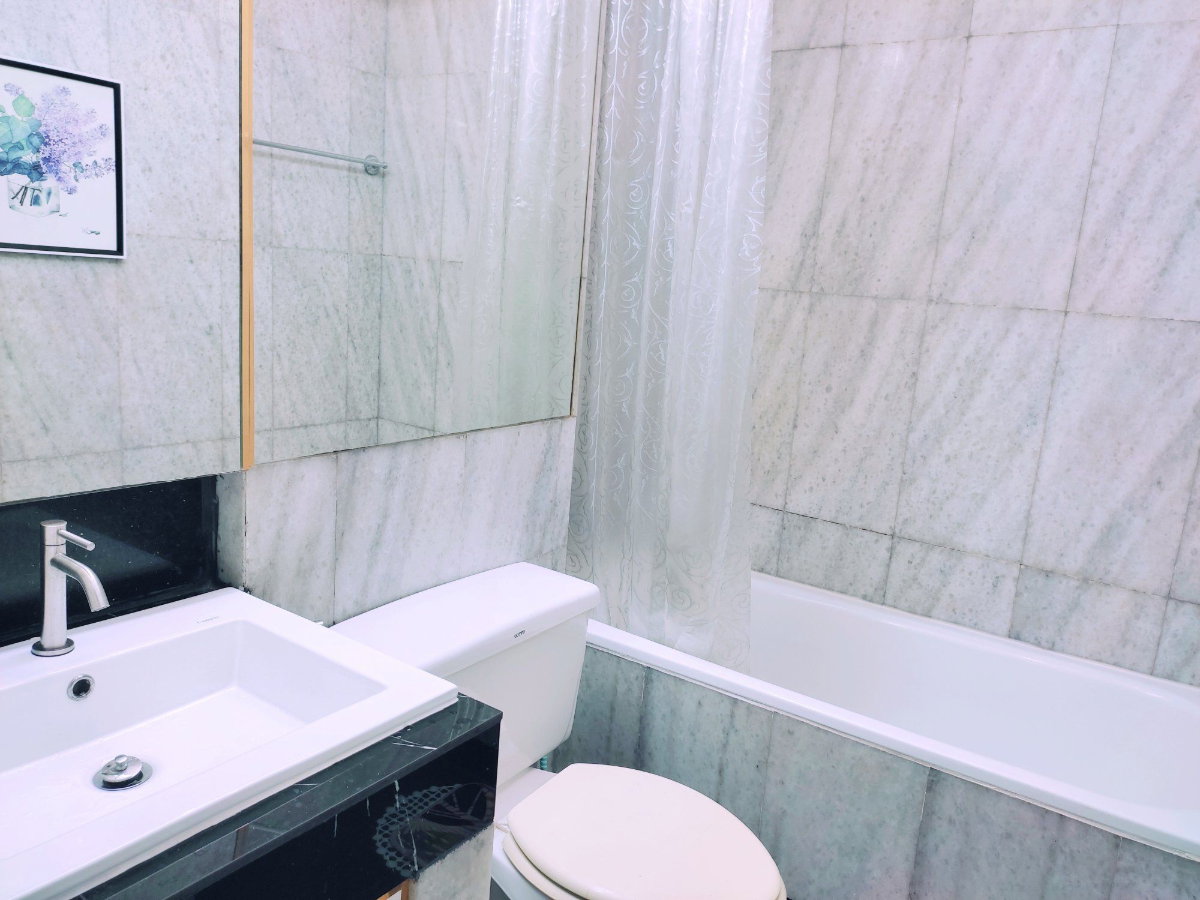 picture Code: 26KJ2338  for rent Pipat Place 🔥🔥 Line ID: @kjcondo (with @)🔥🔥 - 7/9