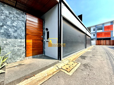 Houses for rent J Avenue Thonglor : Incredible 4 Bedroom Luxury Pool Villa in Thong Lo Area - BR27616SH