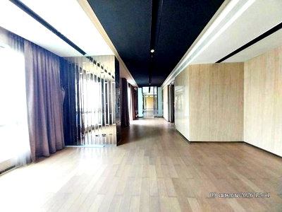 Condos for sale : CONDO 165.67 Sq.m. Huai Khwang Bangkok for 18.9M