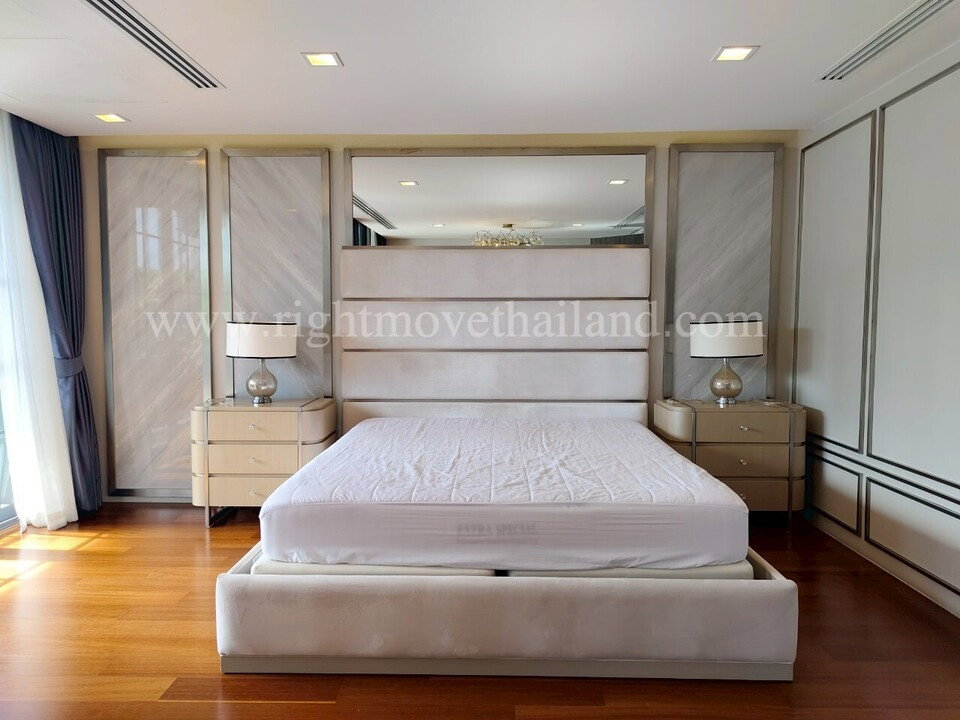 รูป HR1495 FOR RENT | Luxury Townhome at Quarter 31 - รูปที่ 29/33