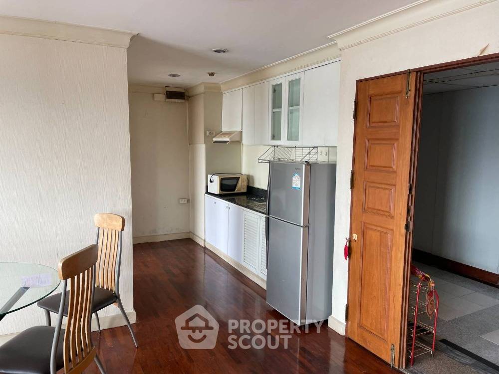 picture 2-BR Condo at Ma Maison Condominium in Phlapphla (ID 811009) - 6/14