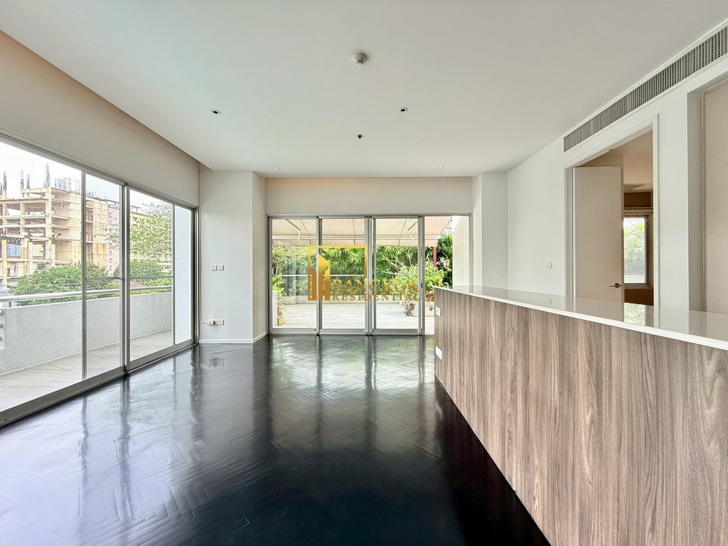 รูป Spacious 4 Bedroom Apartment With Private Terrace in Sathorn - BR21266AP - รูปที่ 34/62