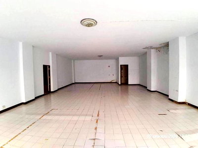 Condos for sale : CONDO 124.56 Sq.m. Wang Thonglang Bangkok for 1.8M