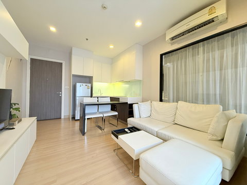 For Rent 1 Bed Urbano Absolute Sathorn Taksin BTS Krungthonburi 