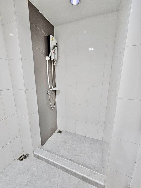 รูป A033224 The Nigh Condo Ngamwongwan - รูปที่ 6/8