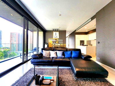 ขายคอนโด : Vittorio Sukhumvit 39 | Incredible 2 Bed Luxury Condo For Sale - BR13779CD