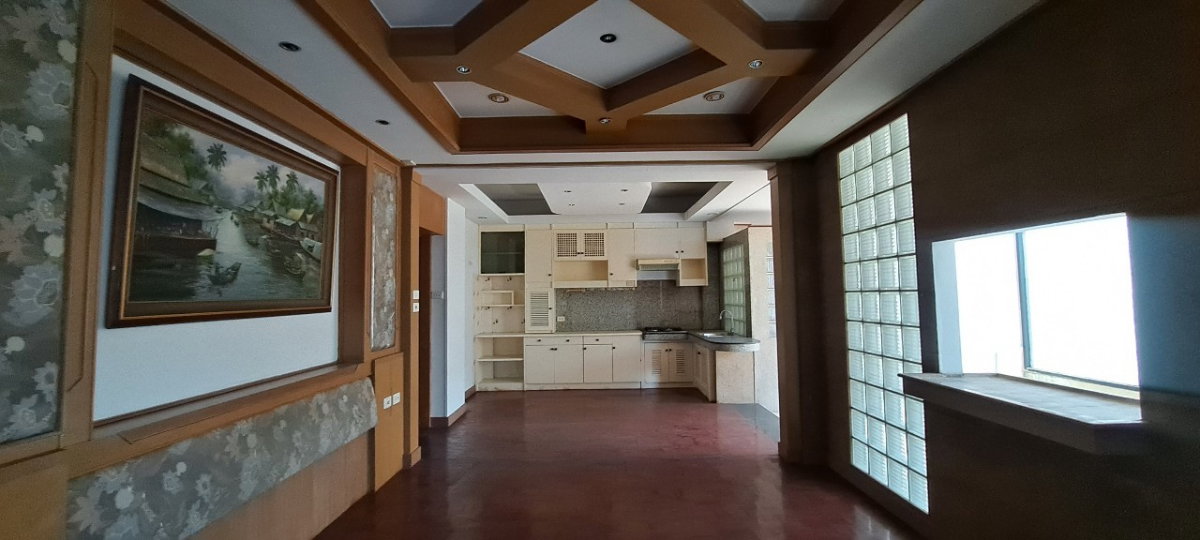 รูป บ้านให้เช่าทำธุรกิจย่านทองหล่อ ** NO CO-AGENT ** - รูปที่ 5/7