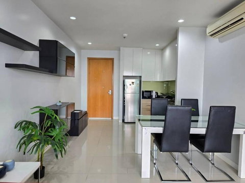 A035253 Circle Condominium