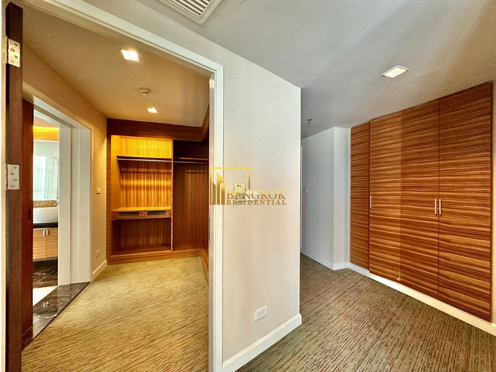 รูป Gorgeous 4 Bed Penthouse Serviced Apartment For Rent in Prime Location - BR30265SA - รูปที่ 18/47
