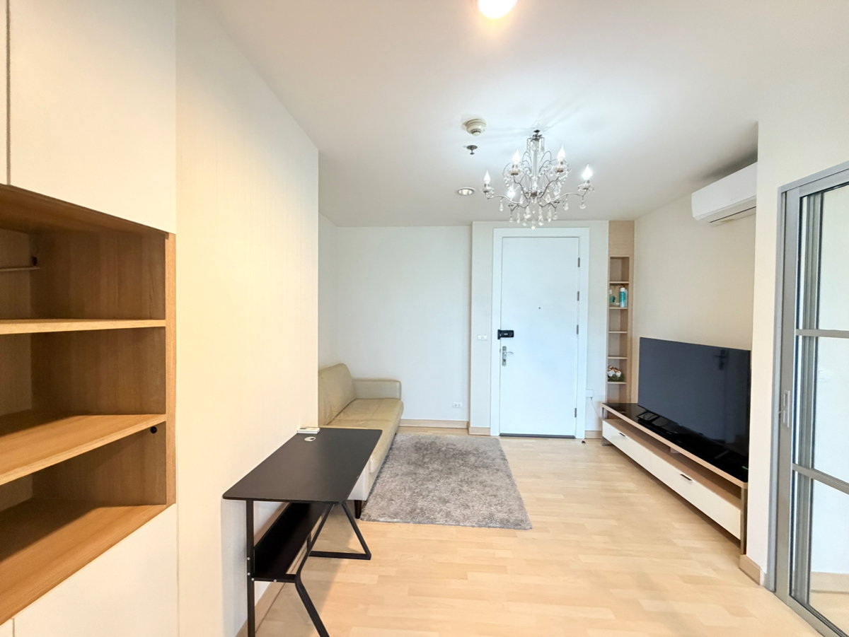 picture Ready to move in❗️" Rhythm Ratchada " Location : MRT-Ratchada - 8/16