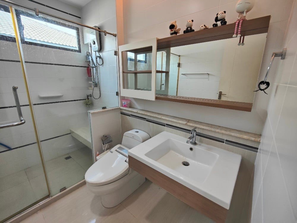 รูป 🏡#MT2405_226🏡💥ด่วน💥ว่าง 1มิ.ย 69  รีบคลิก ก่อนหลุดมือ‼️ 𝗙𝗼𝗿 𝗥𝗲𝗻𝘁 6️⃣0️⃣k.🔥🔥โครงการ   มัณฑนาเลควัชรพล  - รูปที่ 17/18