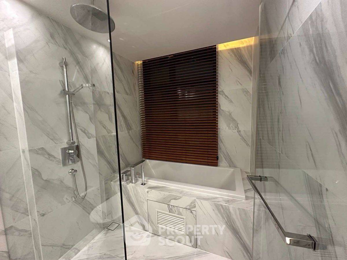 picture 2-BR Condo at Muniq Sukhumvit 23 near MRT Sukhumvit (ID 2087515) - 7/20