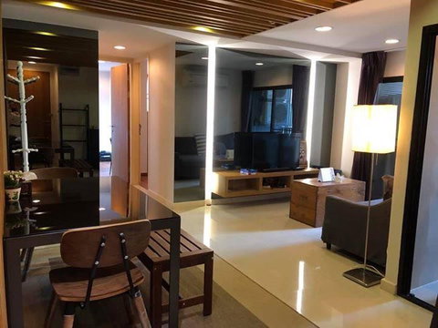 A033200 Zenith Place Sukhumvit42