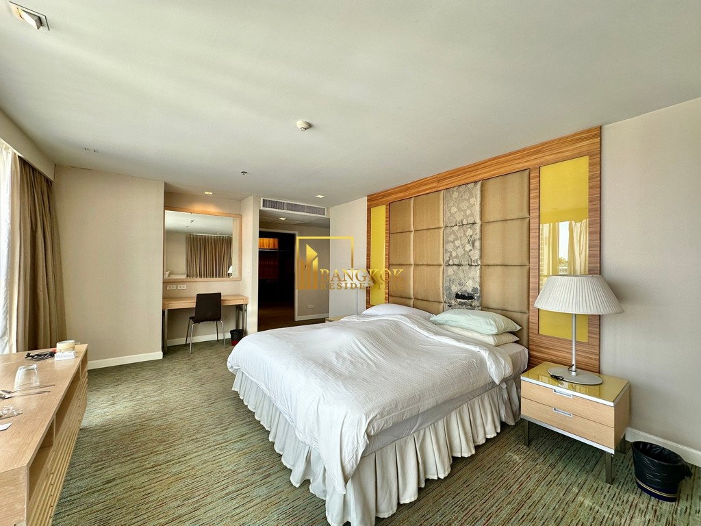รูป Gorgeous 4 Bed Penthouse Serviced Apartment For Rent in Prime Location - BR30265SA - รูปที่ 15/47