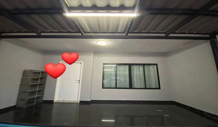 3-bed townhouse for sale, 22.8 sq wah, The Connect Donmuang - Thoet Rachan