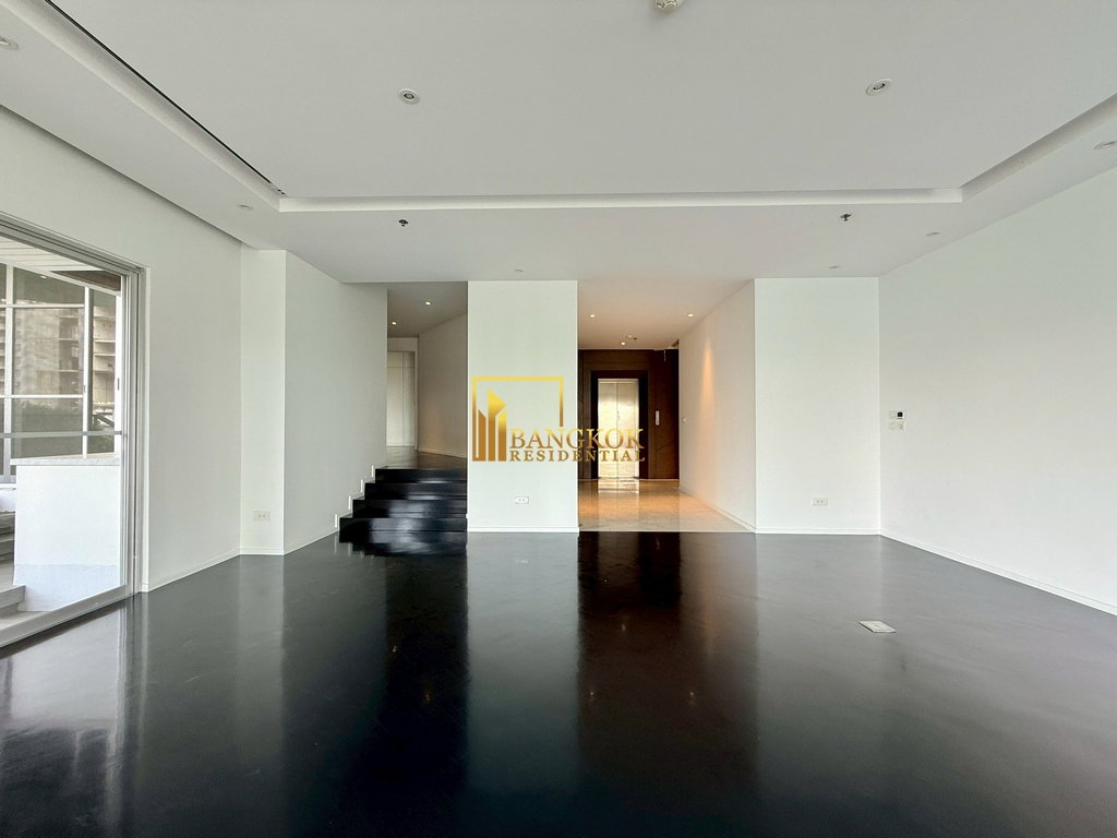 รูป Spacious 4 Bedroom Apartment With Private Terrace in Sathorn - BR21266AP - รูปที่ 8/62