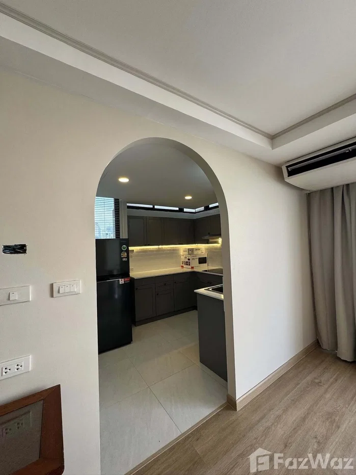 picture Newly fully renovated unit – 2 Bedroom 6256412 - 7/15