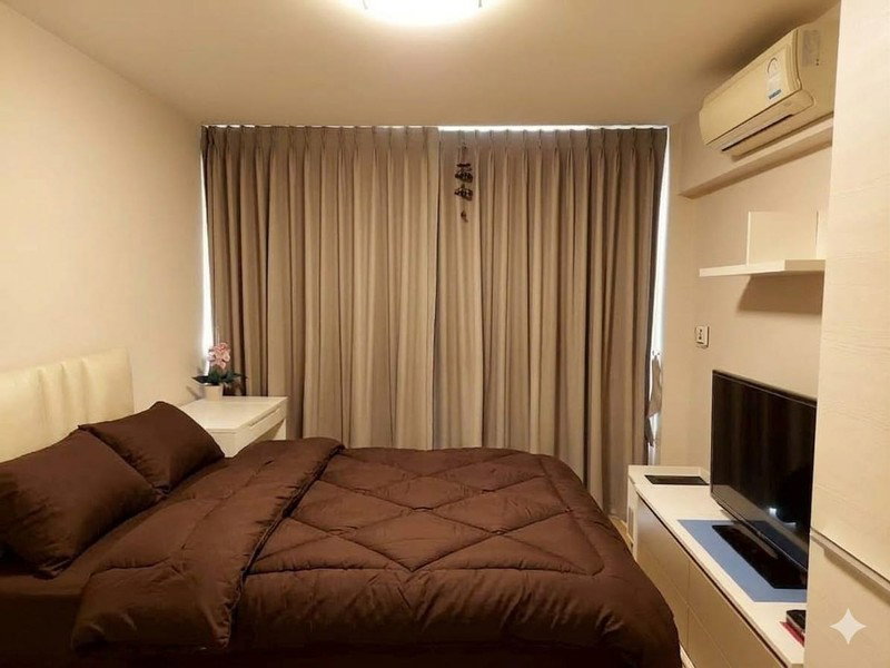 picture A010031 M Society Condominium - 2/8