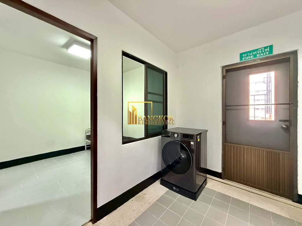 picture Expansive 4 Bedroom Duplex Apartment in Phrom Phong Area - BR0257AP - 44/59