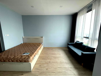 Condos for rent : ARL huamak 400 m. Condo The Rich Rama 9 - Srinakarin ( Rental ) Price  14,000 Baht