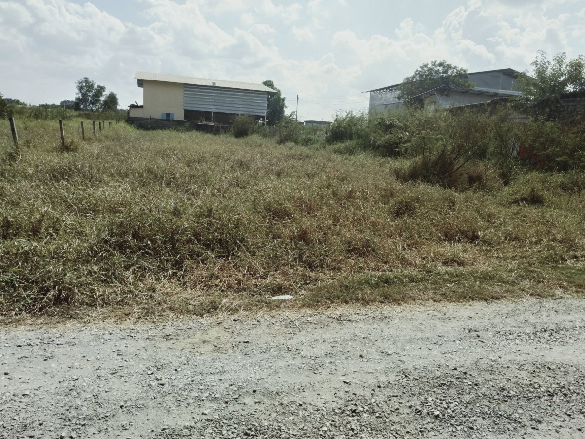 รูป ขายที่ดิน 100 ตรว. ถนนหทัยราษฎร์ - รูปที่ 2/4