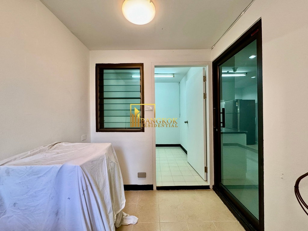 picture Spacious 3 Bedroom Apartment in Asoke - BR21171AP - 26/38