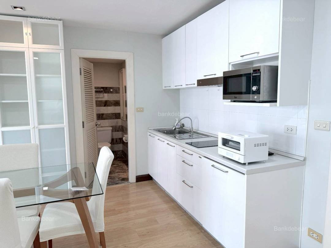 picture Silom Suite Condo Room for Rent  - 4/12