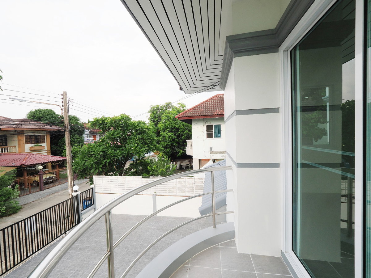 รูป ขายราคาพิเศษ บ้านเดี่ยว 2 ชั้น ขนาด 80.3 ตรว. 3นอน 3น้ำ ม.อู่ทองเพลส2 บ้านหลังใหญ่ ถนนเมน ฟังชั่นดีเยี่ยม พร้อมเฟอร์ [เปียร์​นนท์-ลำลูกกา] - รูปที่ 50/58