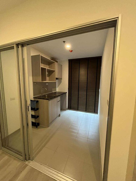 รูป A033945 Elio Sathorn - Wutthakat - รูปที่ 7/8