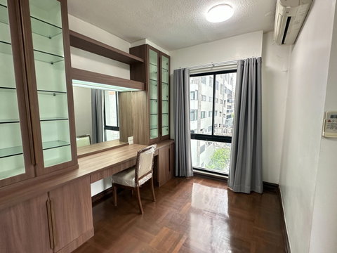 LTH15381 – Spacious Condo Pet-Friendly for Rent Chit Lom | City Lifestyle Best Value | Near BTS Chit Lom | 85,000 THB