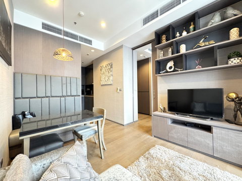 💥LineID: @RizzEstate (มี@)💥ให้ เช่า คอนโด The Diplomat Sathorn🎈(1 Bedroom) พร้อมเข้าอยู่ 🎈
