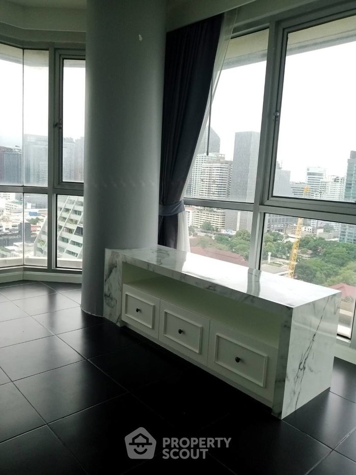 รูป คอนโด 1-ห้องนอน ที่ สุขุมวิท สวีท คอนโดมิเนียม ใกล้ BTS นานา (ID 1892811) - รูปที่ 8/11