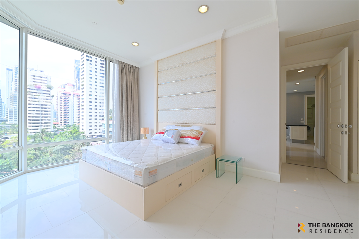 รูป รอยซ์ ไพรเวท เรสซิเดนท์ส หรูหราเหนือระดับกับยูนิตสุด Luxury - รูปที่ 2/10