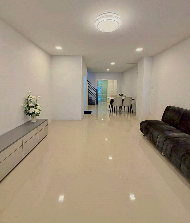 รูป บ้านสวย  ใจกลางเมืองนนทบุรี  #หมู่บ้านลภาวัล 5  ท่าอิฐ  รีโนเวทใหม่  ใกล้ MRT บางรักน้อย ท่าอิฐ - รูปที่ 4/19