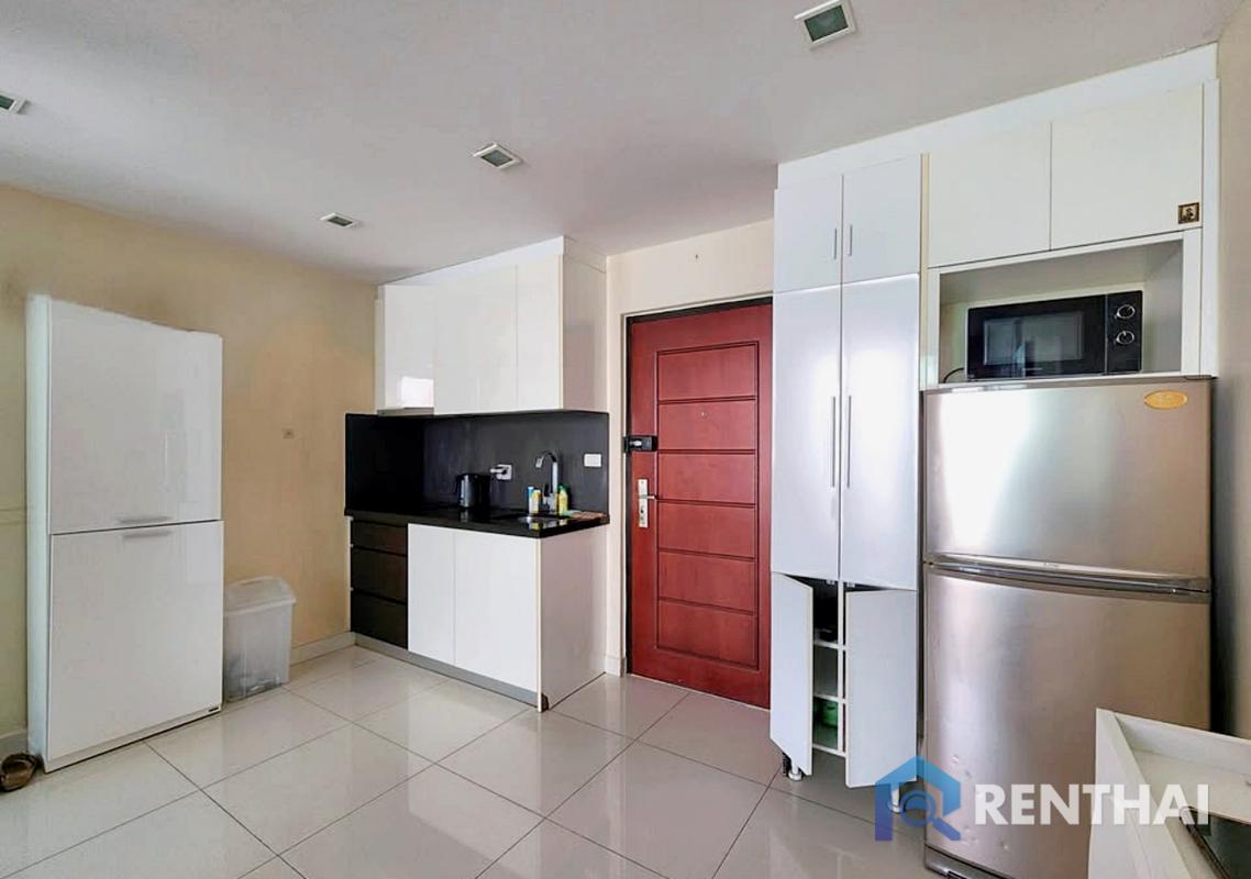 picture Large 1 bedroom condo on Pratumnak Hill - 4/18