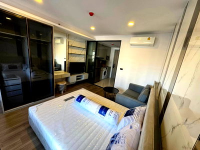 คอนโดให้เช่า : 🟢ER26085 🟢ให้เช่า / For Rent SOHO BANGKOK RATCHADA 1 ห้องนอน 1 ห้องน้ำ 💰 ราคา 18,000 บาท/เดือน