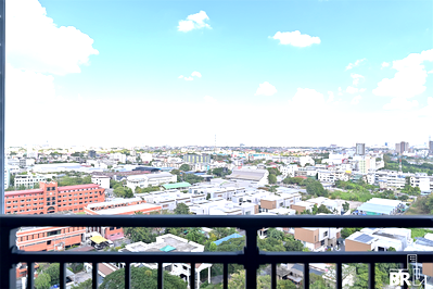 Condos for rent : Artisan Ratchada Condo in Business District