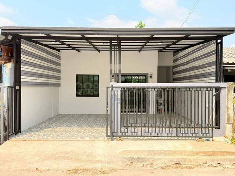 FOR SALE  HOUSE PROPERTY  2300000 BAHT.