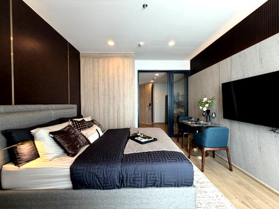 Condos for sale : The Crown Residences Near One Bangkok Effortless Access to Chulalongkorn at Project Price