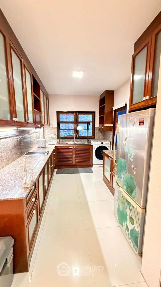 รูป วิลล่า 3-ห้องนอน ใกล้ ตลาดโต้รุ่งหัวหิน (ID 2065486) - รูปที่ 11/42