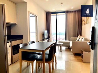 เช่าคอนโด BTS ทองหล่อ : Oka Haus Sukhumvit 36 Free Shuttle to BTS Thonglor  2Bed 2Bath with Bathtub Take River View
