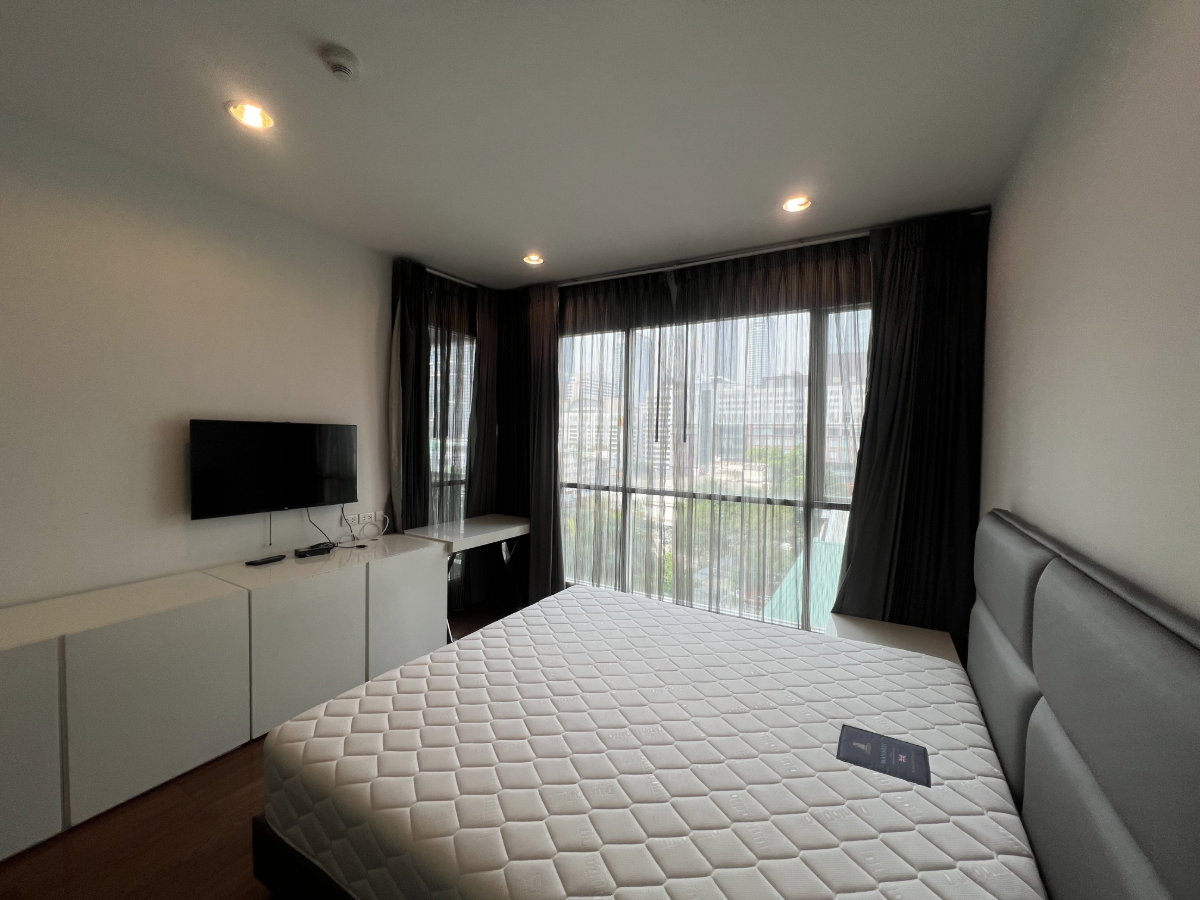 รูป คอนโด The Address Chidlom 2 ห้องนอน วิวเมืองสวน ราคาต่ำกว่าตลาด - U5827702 - รูปที่ 4/13