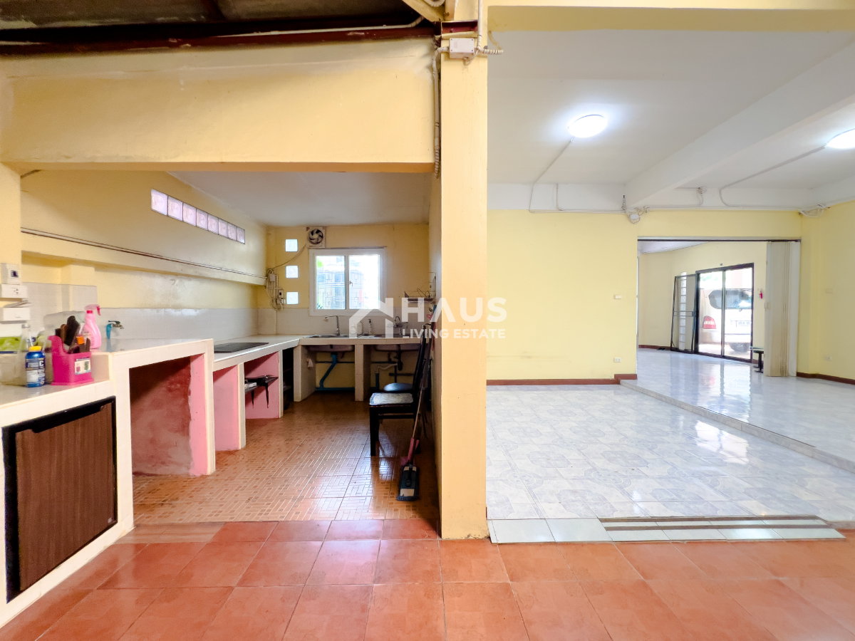 picture Baan Pradab Dao 1-4 / 4 Bedrooms #HRP3061 - 24/37