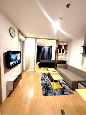 Condos for rent Esplanade Ratchadapisek  : ADD line id : @cutecondo available to touring please make appointment here