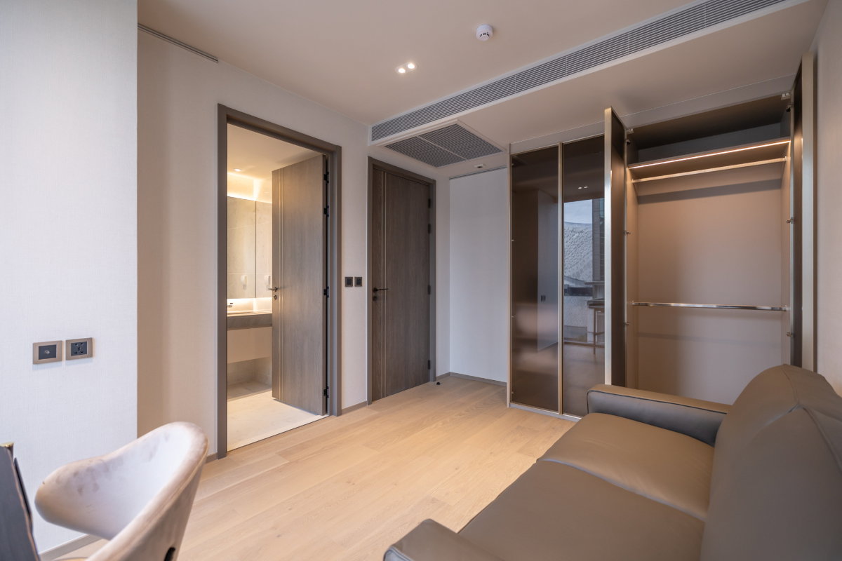 รูป ✨🦄 Ready to Move 🦄✨ TONSON ONE RESIDENCE 🌿 หรูหรา ใจกลางต้นสน–เพลินจิต 🚝 ใกล้ BTS เพลินจิต | ไลฟ์สไตล์ระดับพรีเมียม 📞 โทร 096-2493698 (TOR0042) - รูปที่ 36/47