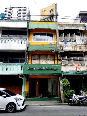 Apartment building for sale MRT Sukhumvit : LTH15407 – Commercial Building for Sale Sukhumvit | Prime Investment Opportunity | Near BTS Phrom Phong | 24 MB | อาคารพาณิชย์ขาย สุขุมวิท ทำเลดี น่าลงทุน ใกล้ BTS พร้อมพงษ์