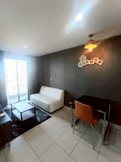 รูปภาพ For rent: Newly renovated room with new mattress and fresh paint. Only 250 meters from the BTS station. Ready to move in. (Line ID: nokenos)