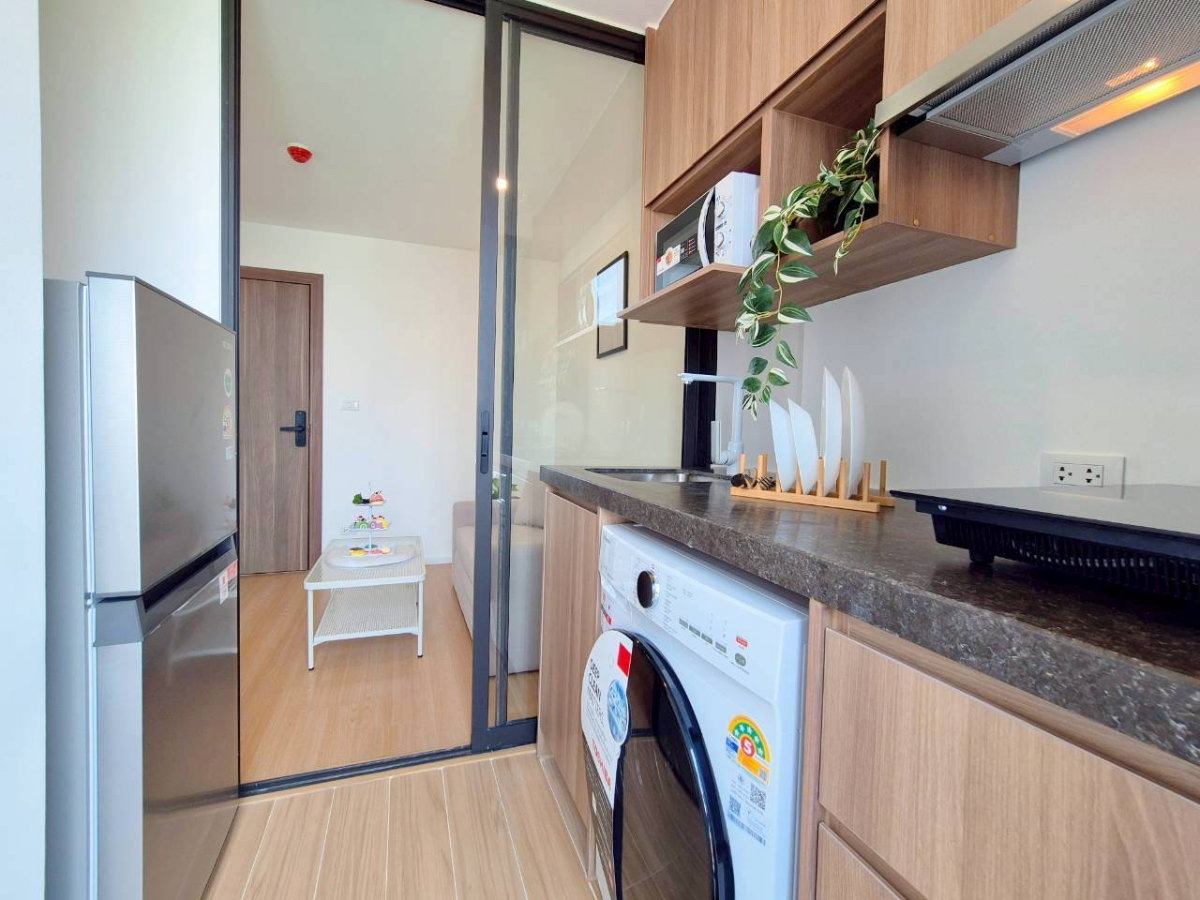 picture Brand new, ready-to-move-in condo for rent. - 16/28